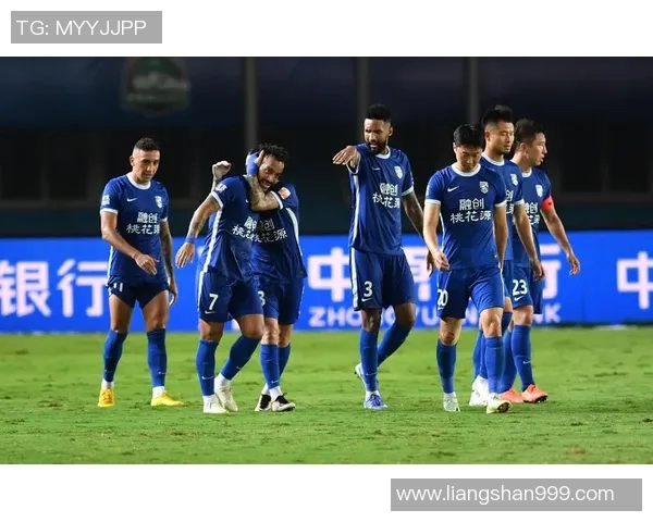 北京足球队强势领跑大满贯积分榜积60分展现冠军实力